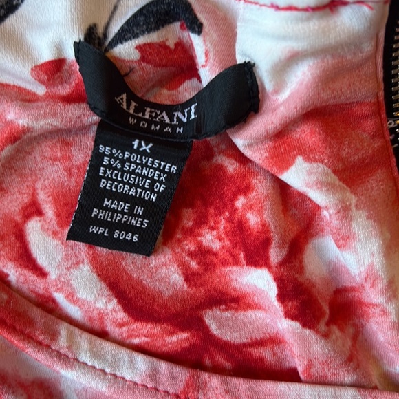 Gorgeous short dress or tunic 1X - Picture 3 of 4